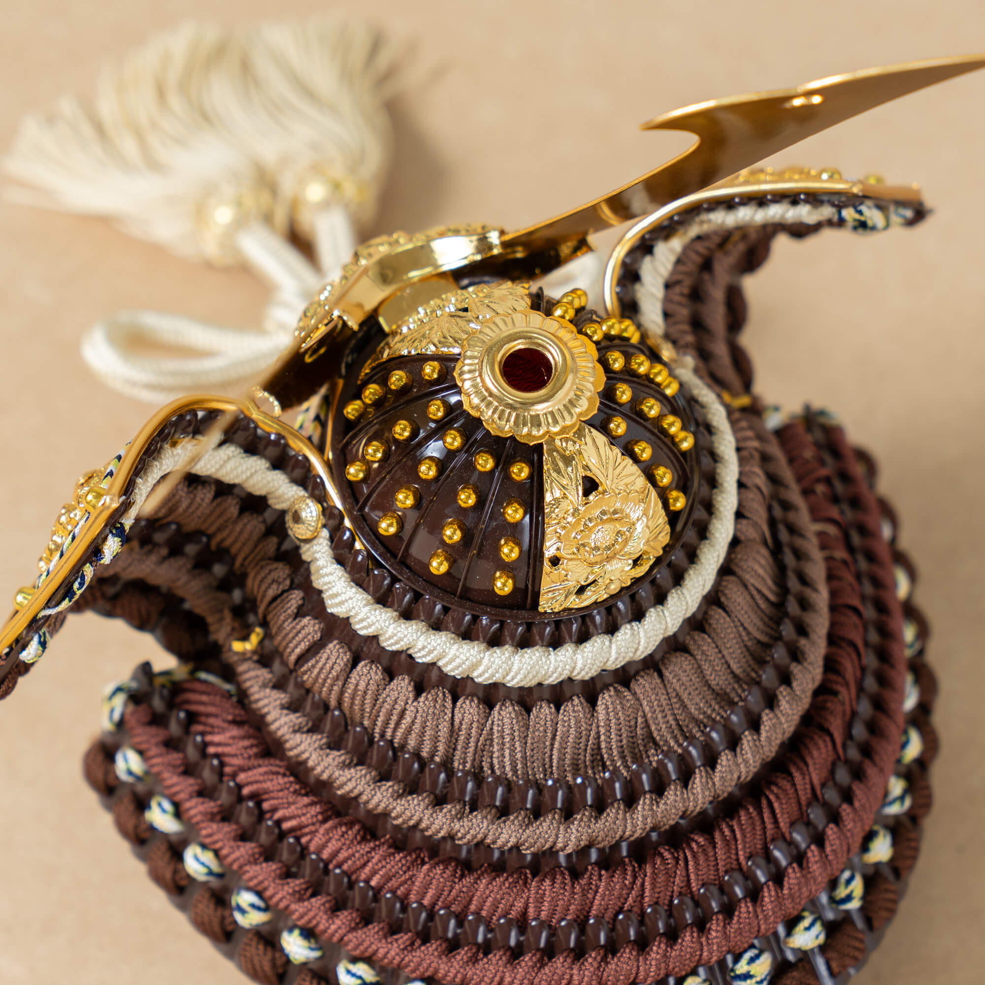 ����Ū�ʳ�������˻ž夲<br class="wide-only">������줵�줿����ץ�ʥǥ�����