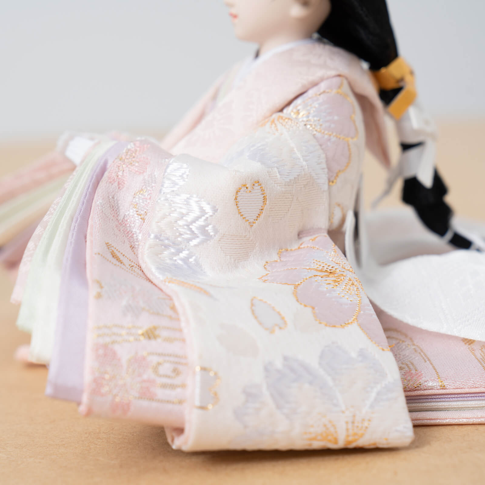 幸せ重なる八重桜